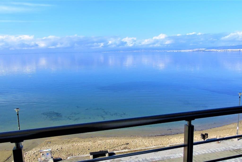 Perea Sea View *